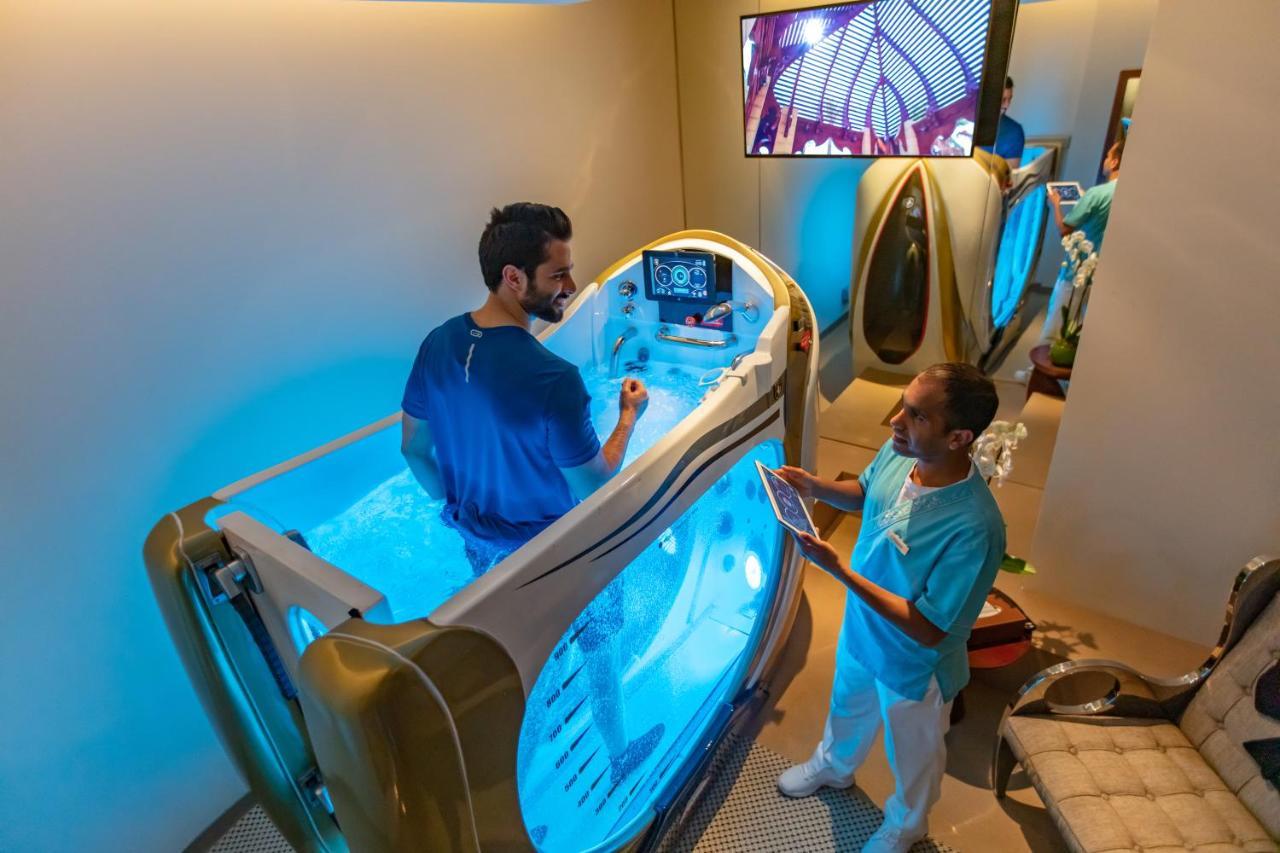 Jumeirah Messilah Beach Kuwait Kuwait City Eksteriør bilde Hyperbaric chamber